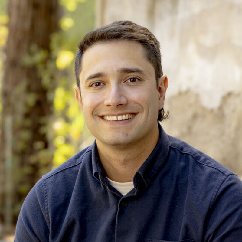 Aaron Weiss